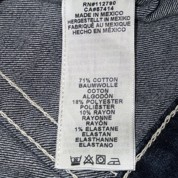 True Religion PIPED TRUCKER DENIM JACKET in Night Lights - Picture 8 of 12